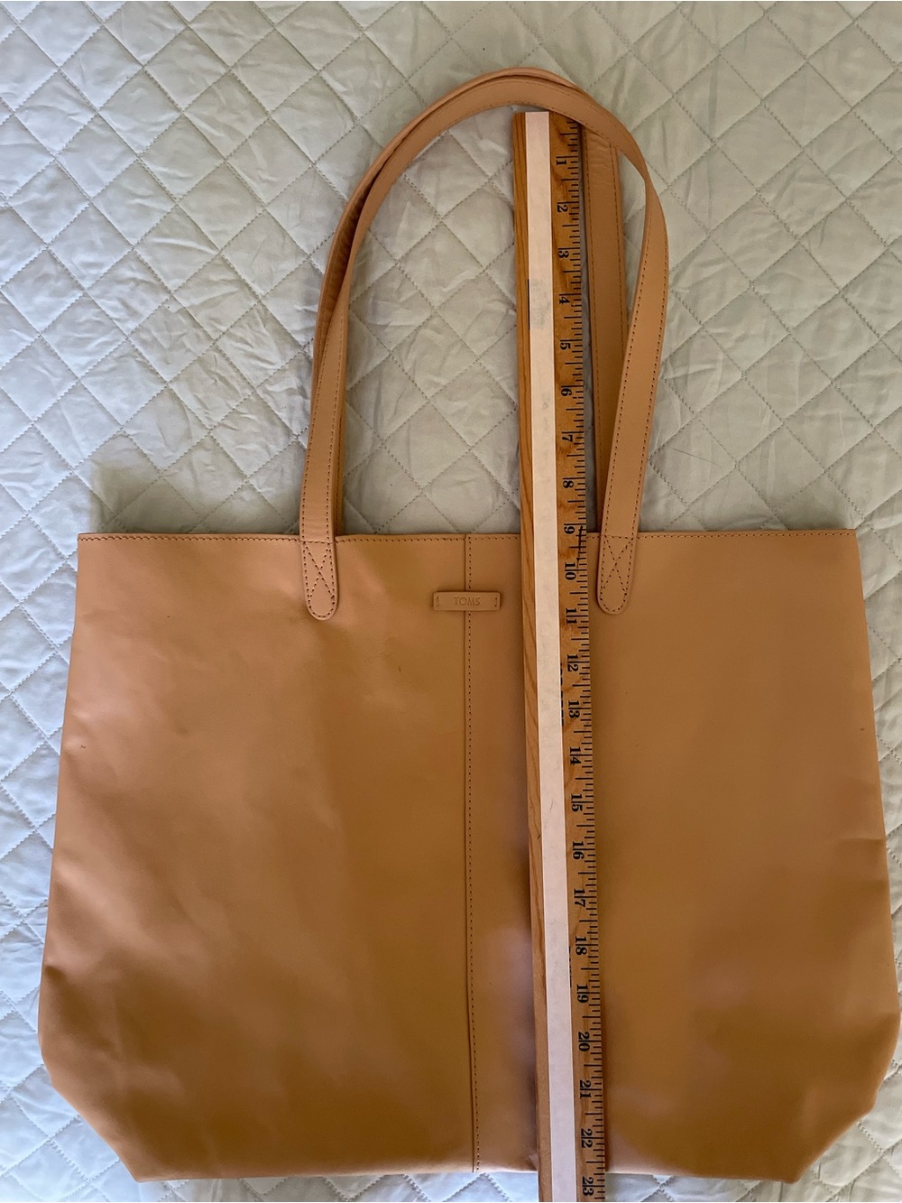 Toms Leather Tote with Detachable Wristlet - Picture 4 of 10